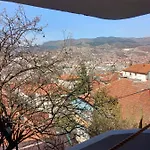 Apartman Lari And Klo