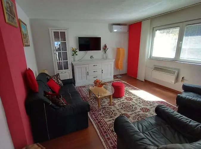 Lari And Klo Apartament Sarajewo