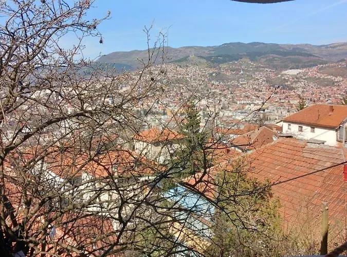 Apartament Lari And Klo